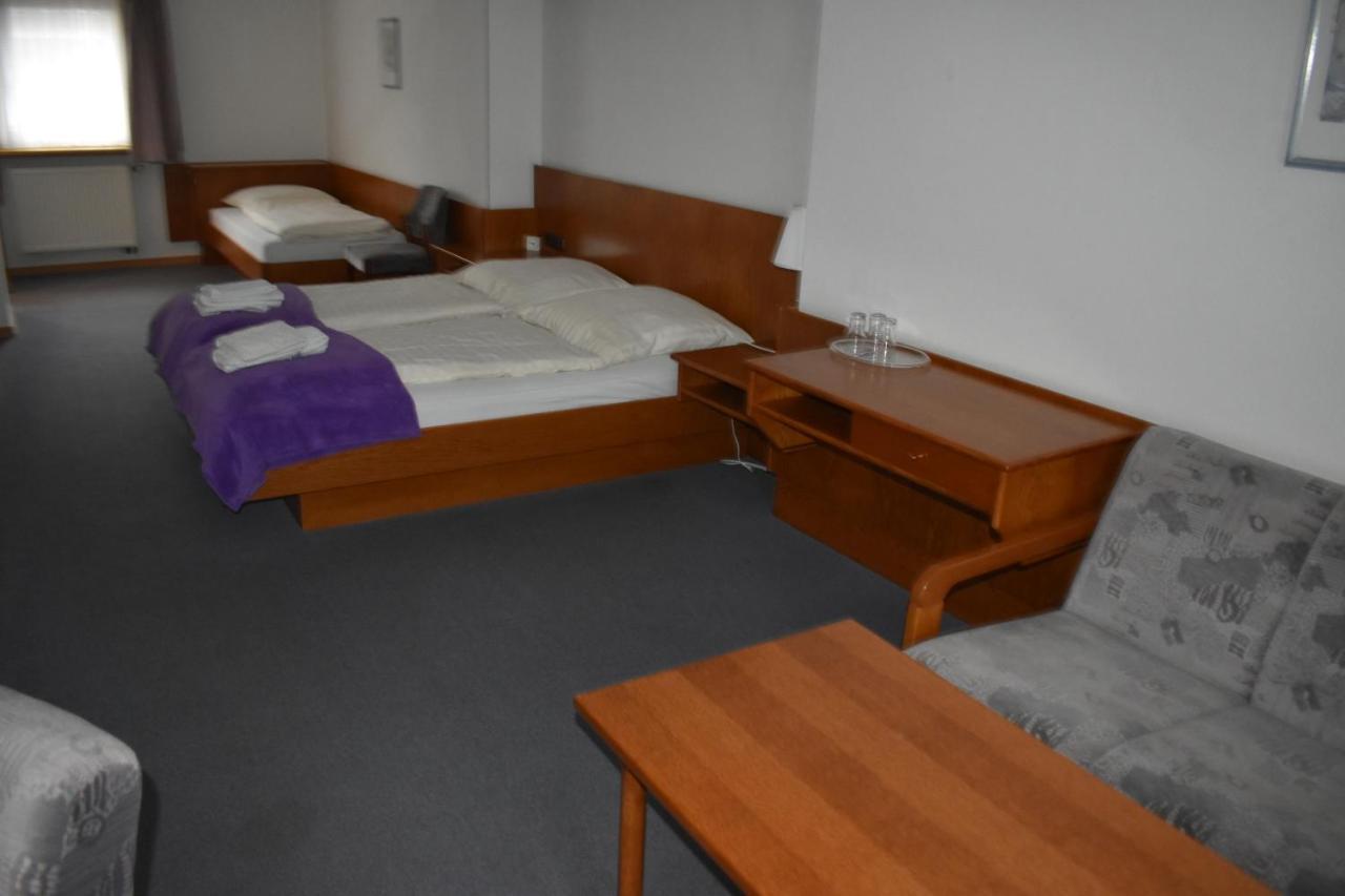 Hotel-Restaurant Theis-Muehle Biersdorf 外观 照片
