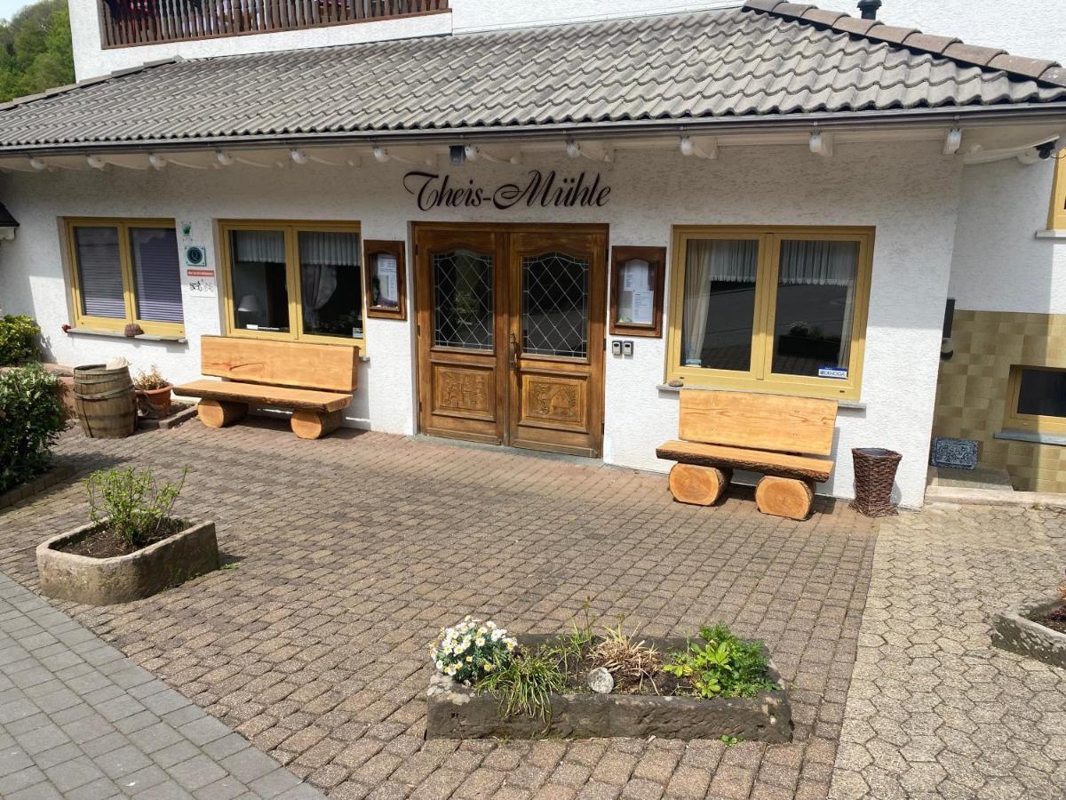 Hotel-Restaurant Theis-Muehle Biersdorf 外观 照片