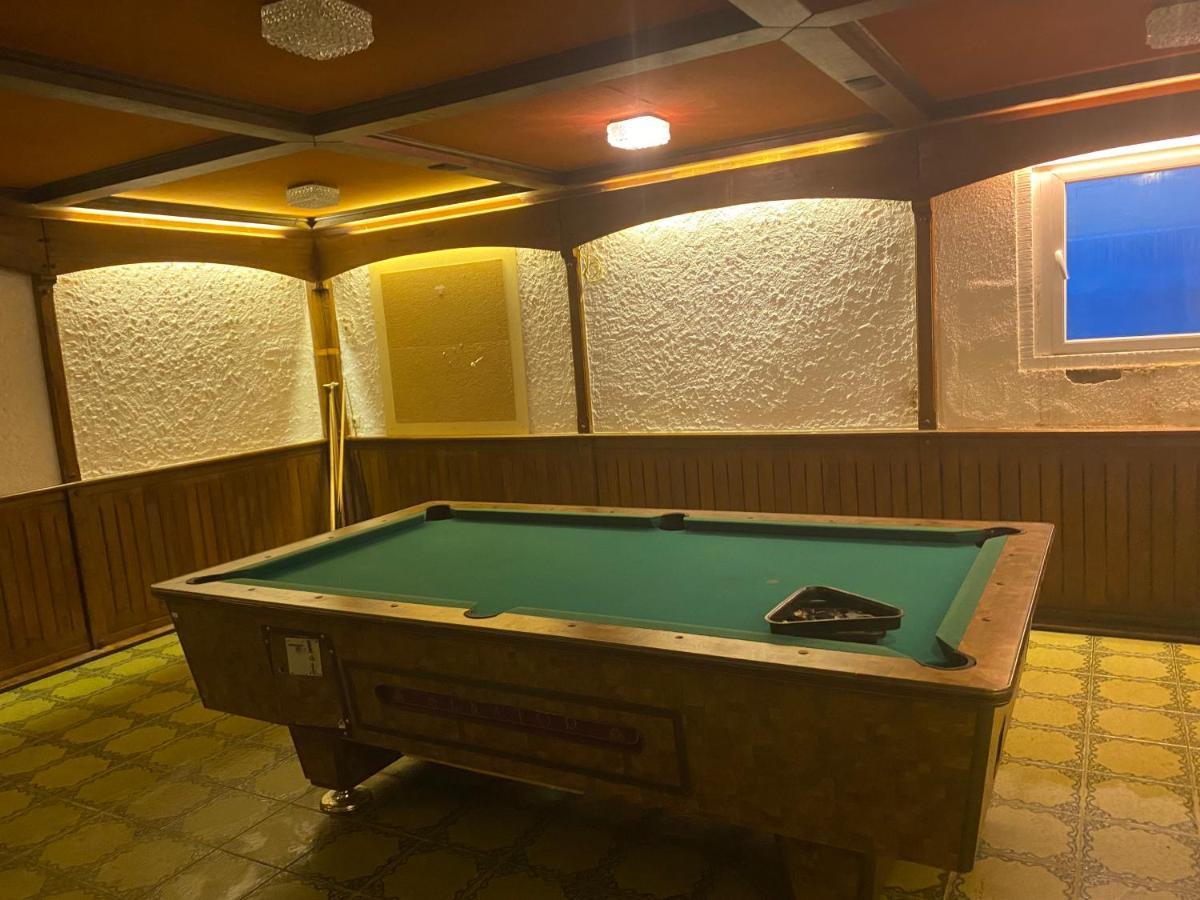 Hotel-Restaurant Theis-Muehle Biersdorf 外观 照片